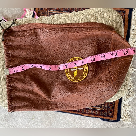 Unique vintage USAF (toy? Leather?) drawstring bag. - Picture 6 of 6